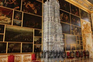 Catherine's Palace, Gallery wall with fireplace